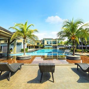 Pan Hotel And Resort